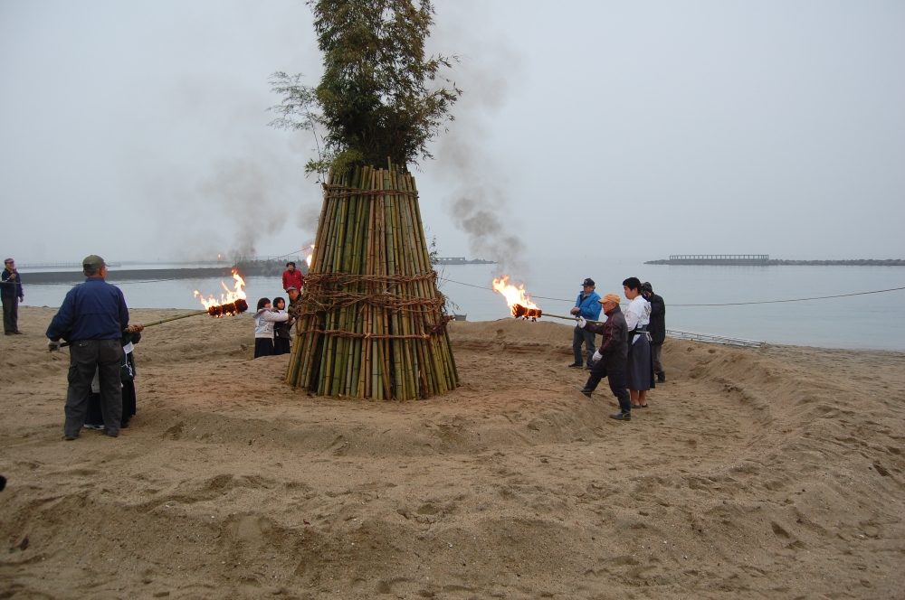 2008新春里海まつり…「とんど」焼き_c0108460_18264936.jpg