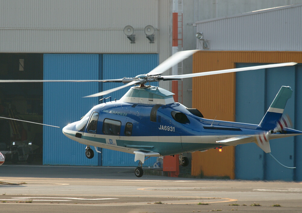 JA6931 AGUSTA A109E_d0137627_22264178.jpg