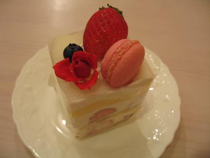 e0045565_2283739.jpg
