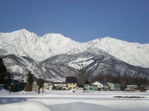 今年の凛とした白馬三山_e0014678_1733387.jpg