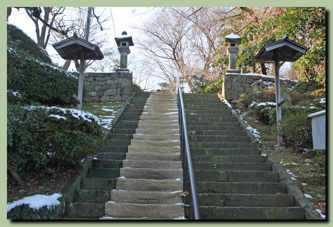 石浦神社～尾山神社～尾崎神社～宇田須神社～宝泉寺_f0079990_10445033.jpg