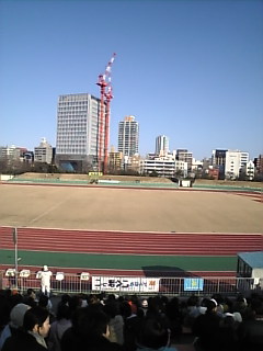 平和台陸上競技場で_f0140145_21505495.jpg