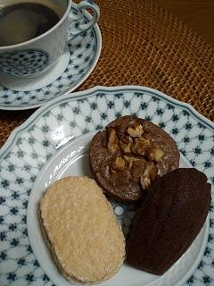 パティスリーパリセヴェイユの焼き菓子_c0135971_15114733.jpg