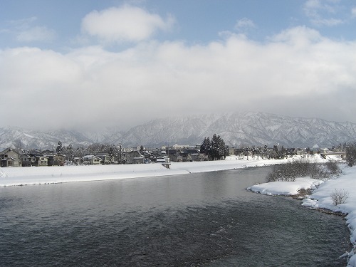 ひだまりから吹雪_a0084753_1147396.jpg