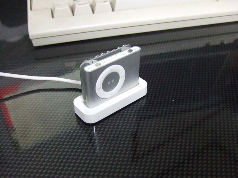 充電できないiPod Shuffle_c0108756_211572.jpg