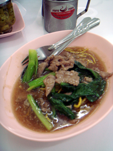 久々にタイ料理のご案内_f0144385_22125632.jpg