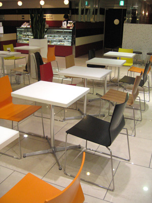 e0022239_34136.jpg