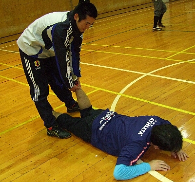 初心者フットサル ~FANプロデュース~_e0127003_22351859.jpg