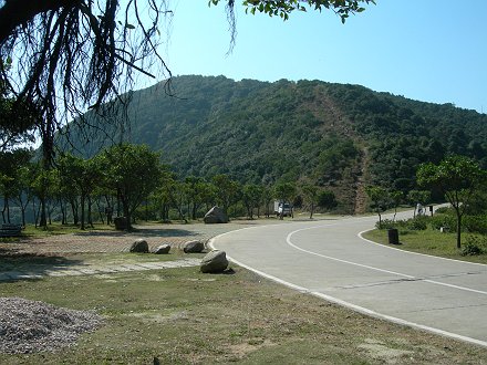 深センめぐり【32】　梧桐山煙雲への道Ⅱ　(登山道6)　仙桐北路から中梧桐_b0075737_19122875.jpg