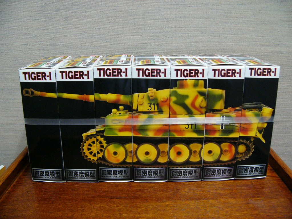 鋼密度模型 TIGER-I / targa : 雑感 あるいは 玩具箱