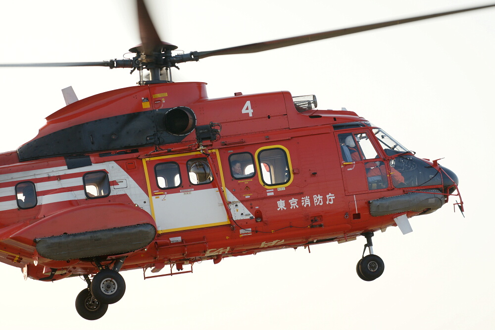 ケラー社 1人乗りヘリコプター 赤 廃盤 ドイツ製 ヴィンテージ