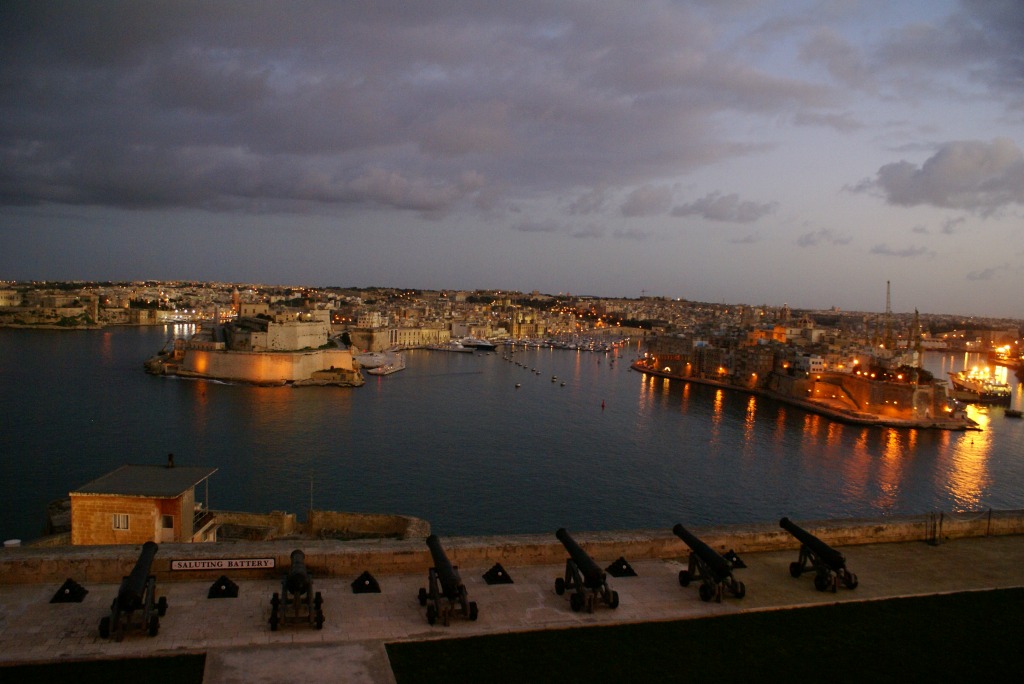 Three Cities。　in Malta_c0105551_17345327.jpg