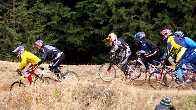 08JOSF緑山オープニングレースVOL１３ミドル、１４オーバークラス決勝の画像垂れ流し_b0065730_2261382.jpg