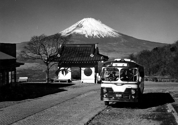 　　古きアルバムより　富士山　　２０２１-０８-０５　００：００ 　　 　_b0093754_0285474.jpg