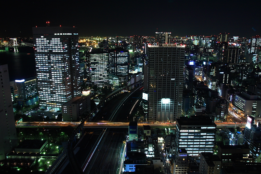 貿易センターからの夜景_b0116600_8132373.jpg