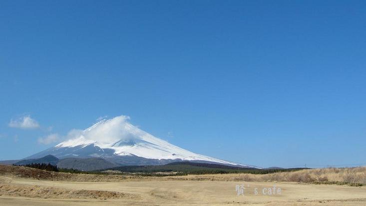 富士の裾野_d0152171_2350233.jpg