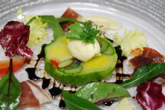 「野菜のプレッセ　ハモンイベリコベジョータとシェーブルチーズのディップ添え」_e0025817_1224320.jpg