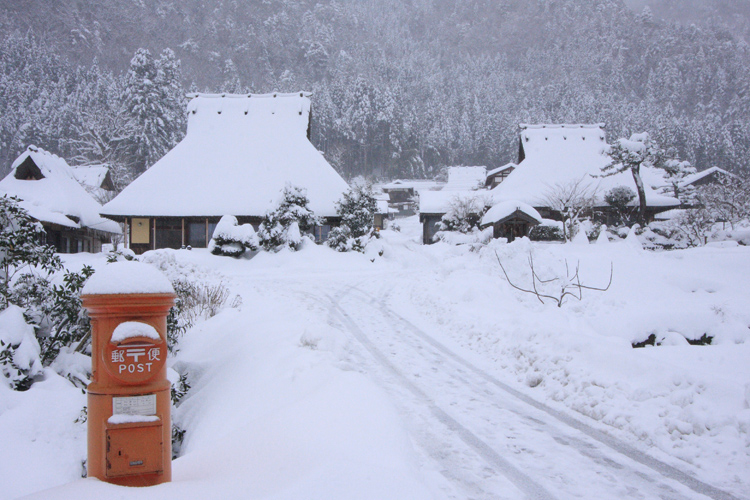 雪の美山 かやぶきの里_e0051888_19213261.jpg
