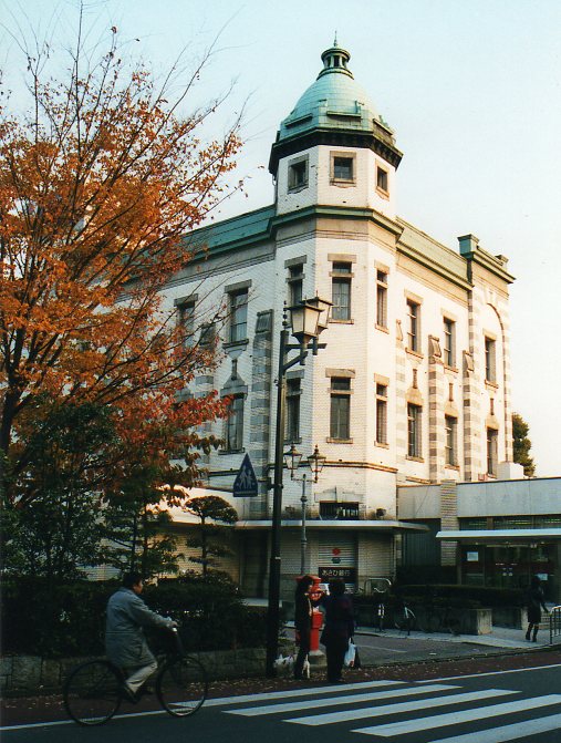埼玉りそな銀行川越支店(大正モダン建築探訪)_f0142606_2183881.jpg