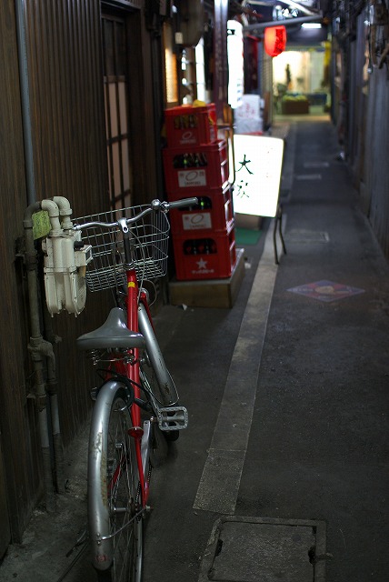 Sigma 30mm F1.4 で撮る吉祥寺・廃物系_a0009142_2220306.jpg