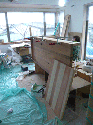 *tree house* 　造作家具_c0022913_1918223.gif