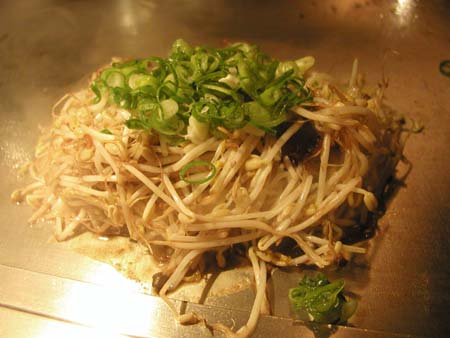 八昌の絶品もやし炒め!_f0053279_430433.jpg