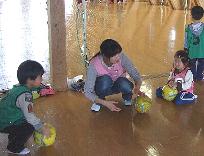 すぎっ子巡回指導　～上北手保育園～_e0127003_3165798.jpg