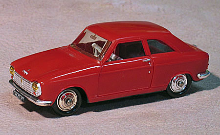 [ my DINKY TOYS Collection (5). Peugeot 204 berline & cabriolet.]_c0019483_1534384.jpg