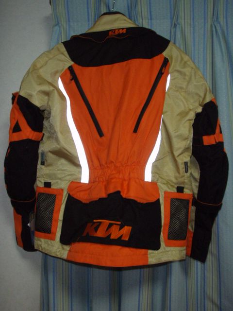 RALLYE JACKET & RALLYE PANTS購入_c0002967_2319317.jpg