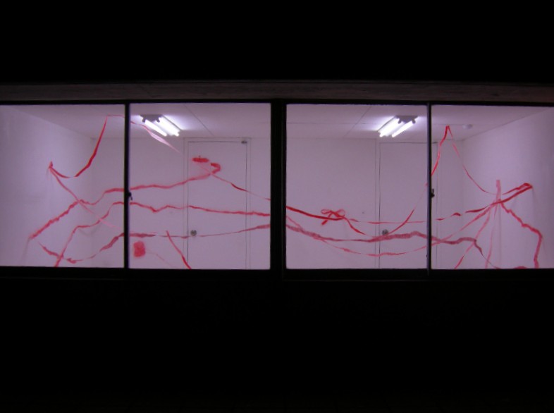 「It is a Living room」　終了ー_e0097650_2329734.jpg