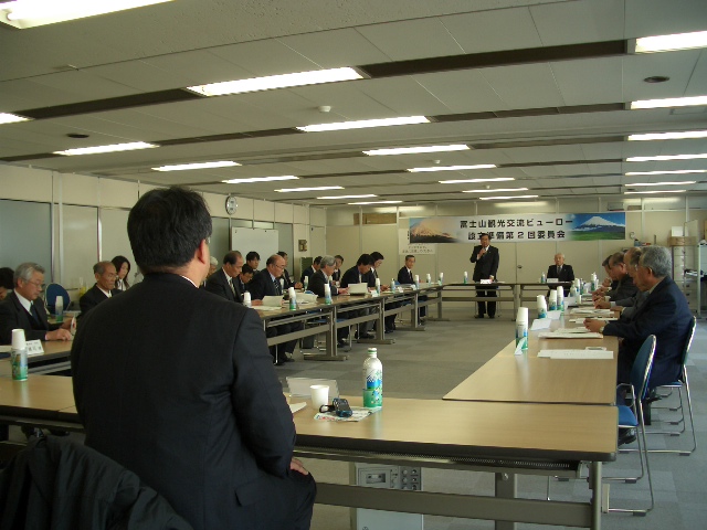 設立目前になった富士山観光交流ビューロー_f0141310_2333346.jpg