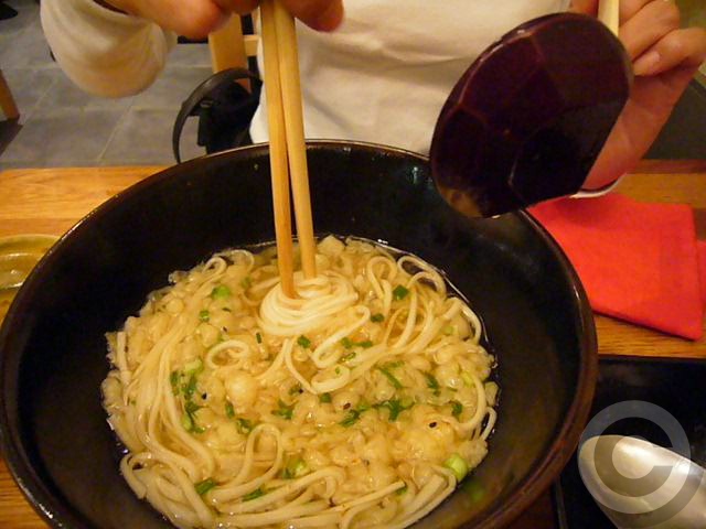 ■変な『うどん』の食しかた・・・_a0014299_640383.jpg