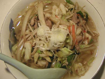 鳥へいの売り切れ御免タン麺!_f0053279_71509.jpg