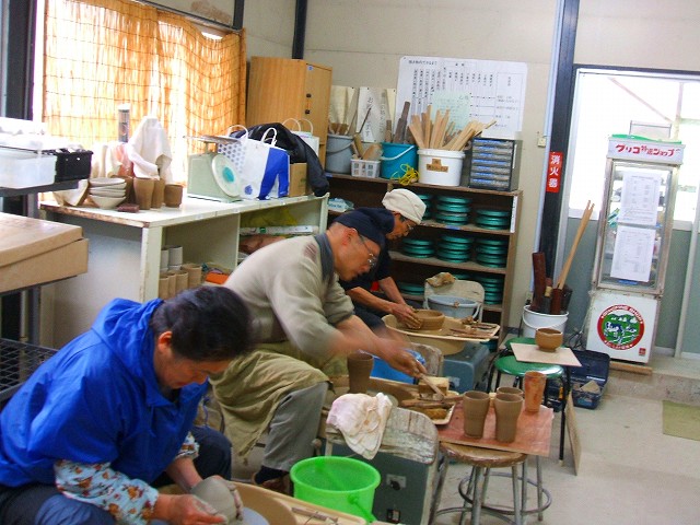 陶芸教室へ行ってきました。_a0052058_1615982.jpg