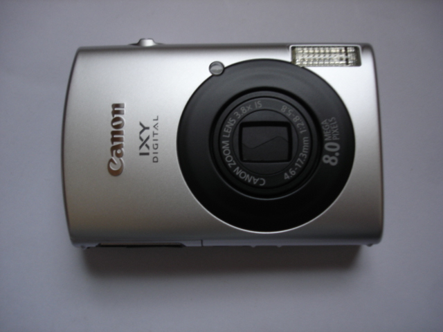 Canon IXY DIGITAL 910 IS_c0134893_13434378.jpg