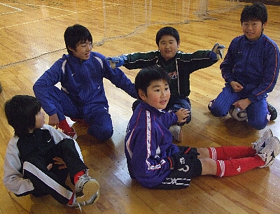 勝平SSS☆日記　～さわやかフットサル編～_e0127003_032440.jpg