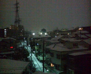 雪やこんこん_e0033570_11165329.jpg