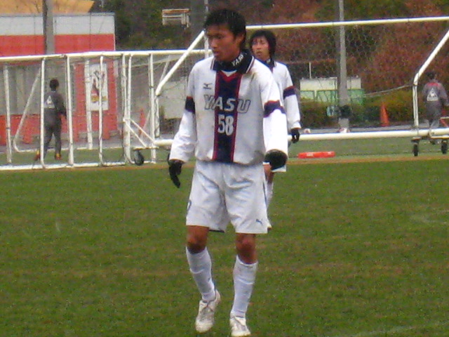 【野洲高サッカー部】ＴＭ対名古屋グランパスユース＠トヨタＳＣ（その八）_d0121300_3574024.jpg