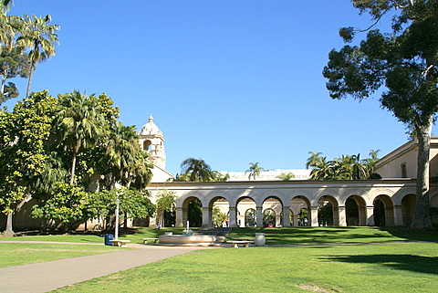 Balboa Parkでお花見！？_c0121289_1441358.jpg