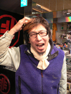 本日のパンク君!!_f0004730_1736040.jpg