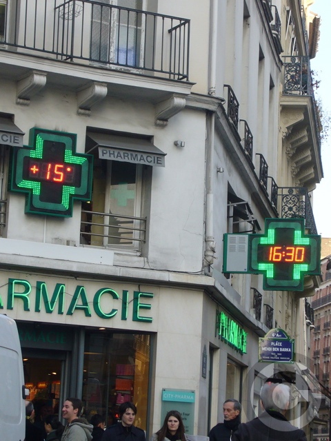 a0008105_6374815.jpg