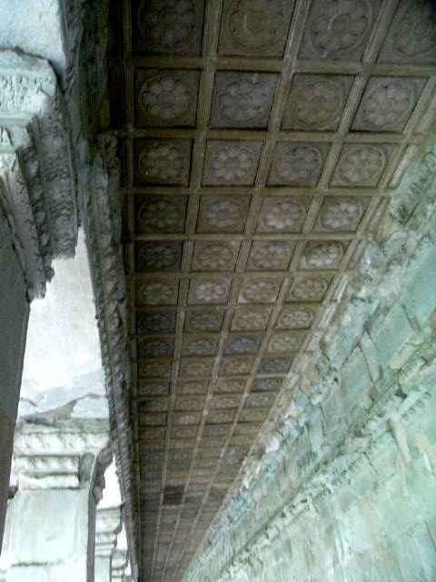 カンボジア(15) アンコール・ワット <第一回廊とレリーフ>_c0011649_8253667.jpg