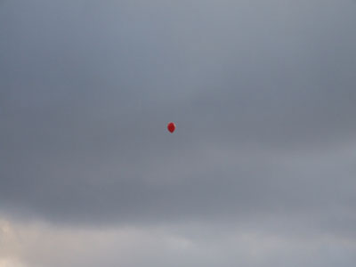 赤い～、風船が～♪_e0028387_0203167.jpg