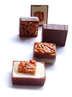 バレンタインデー。チョコ配るのはまだ許せる。_a0024690_17541580.jpg