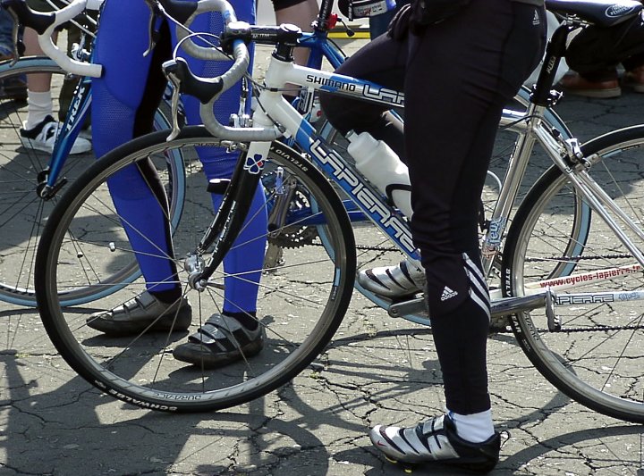 神宮外苑に集まった自転車＿１_f0114393_19453121.jpg