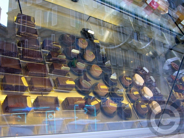 ■CHRISTIAN CONSTANT街角のチョコレート(2月13日パリ)_a0014299_22521086.jpg