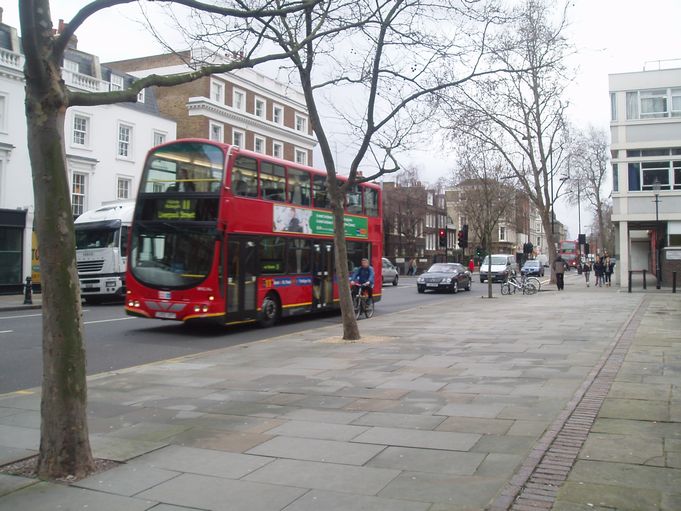 London Bus & Taxi_d0148729_13484669.jpg