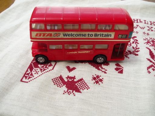 London Bus & Taxi_d0148729_13535918.jpg