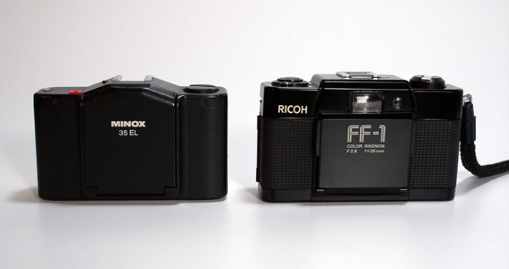 フイルムカメラ】小さな沈胴式のコンパクトフイルムカメラ