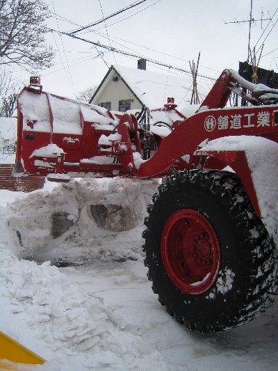 除雪車出動！_a0100152_10172825.jpg